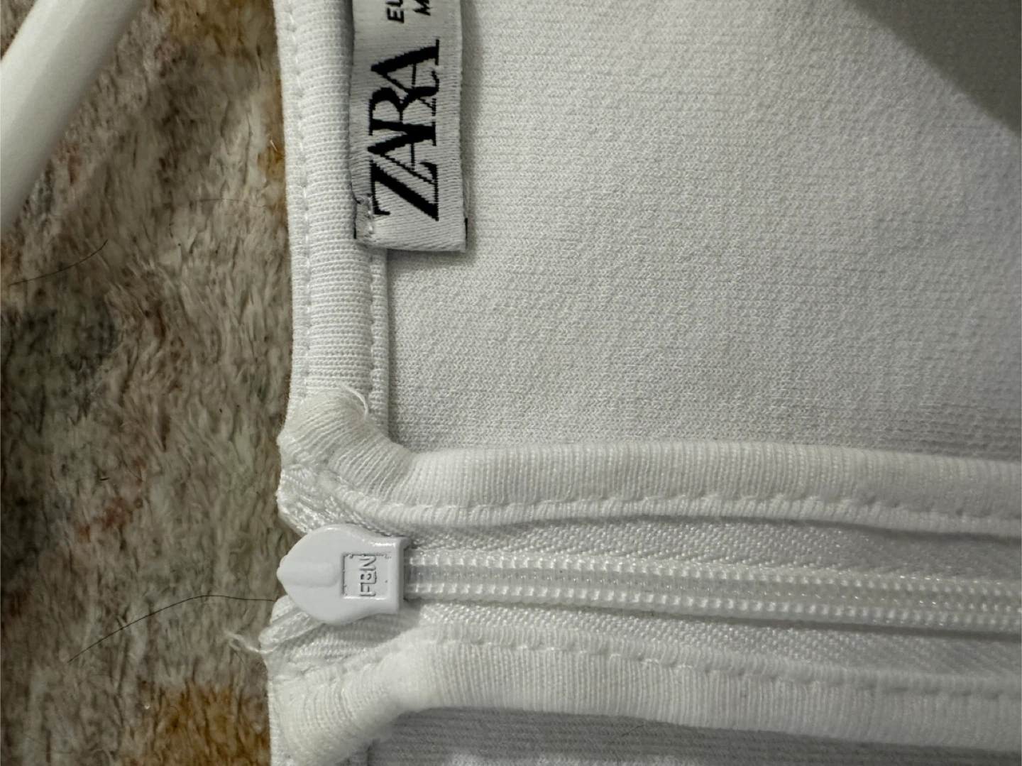 White ZARA Sleeveless Top - photo 3