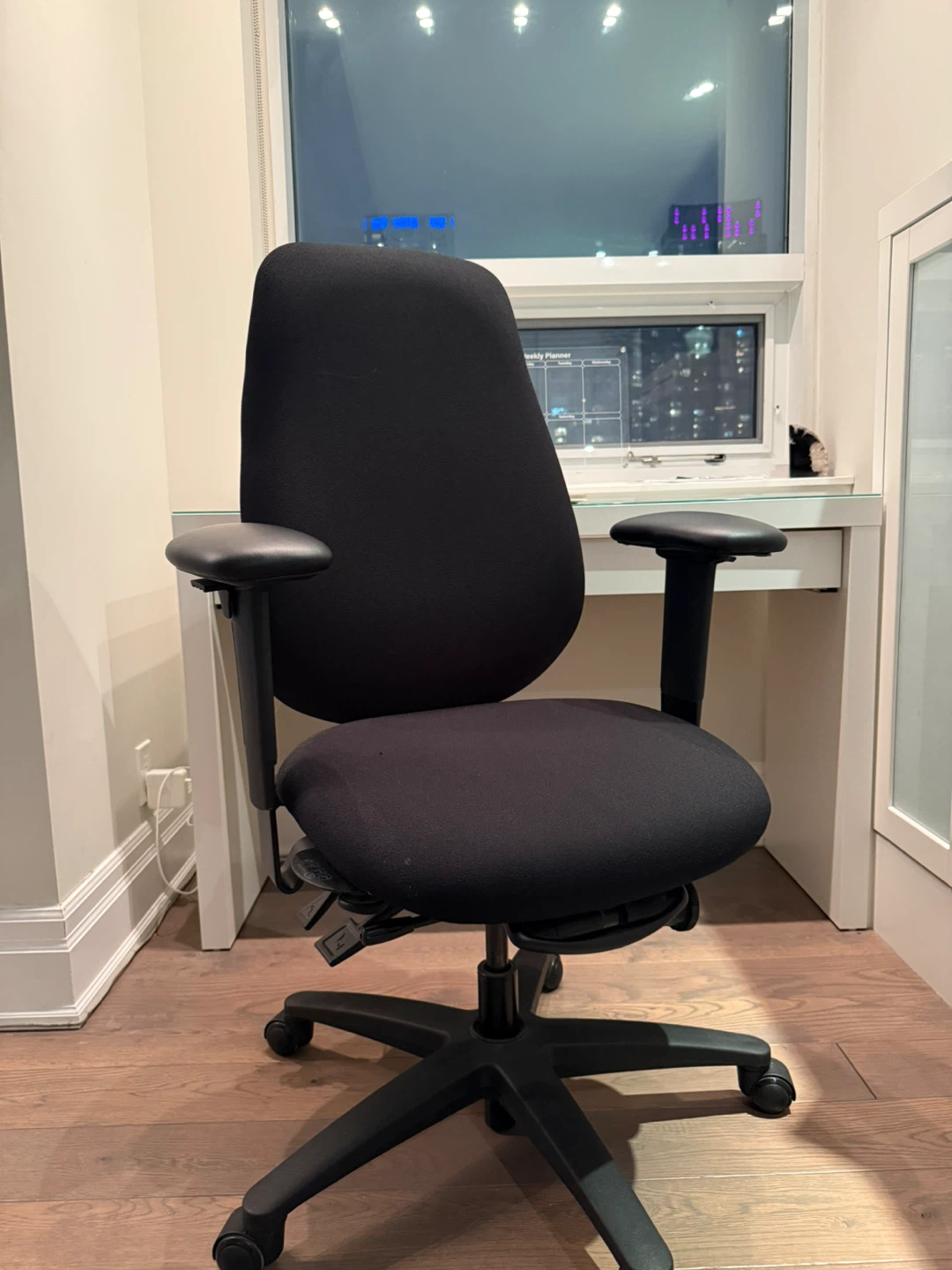 Ergocentric tCentric Ergonomic Office Chair