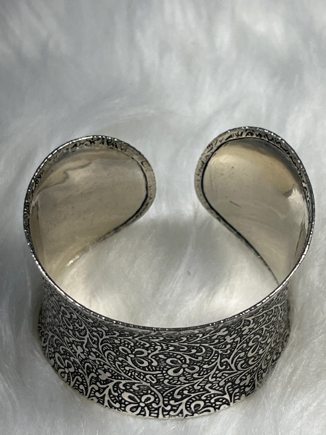 Cuff Bracelet with Ornate Floral Design - photo 4