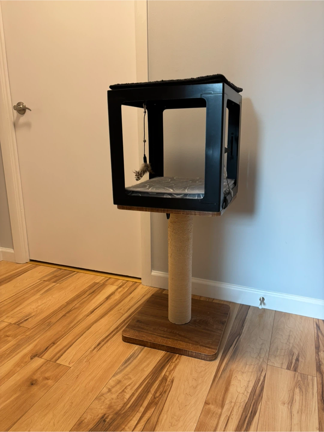 Modern Cat Tree - photo 2