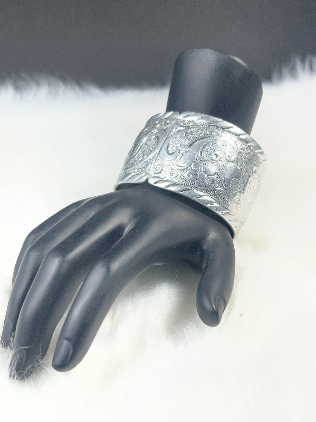 Vintage Silver Tone Engraved Cuff Bracelet