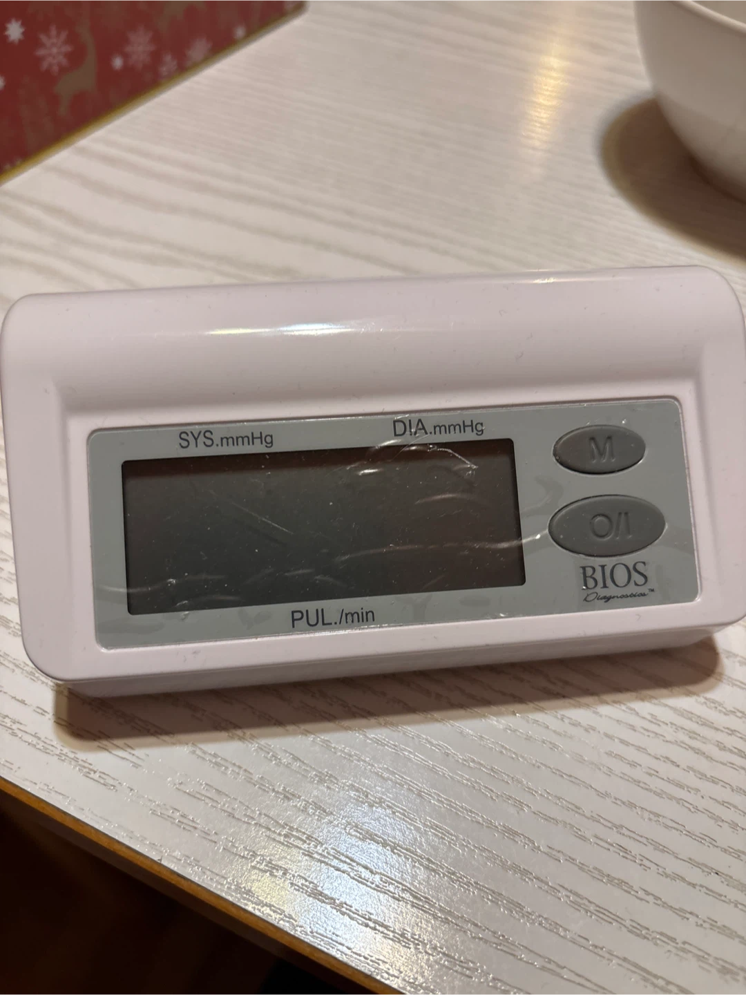 [Dysfunctional] Blood Pressure Monitor / Tensiomètre