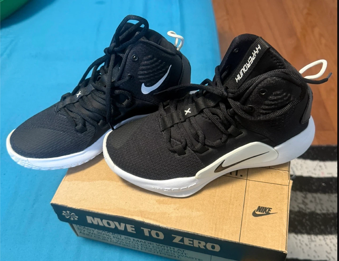 Nike HYPERDUNK  Shoes Black Size 4