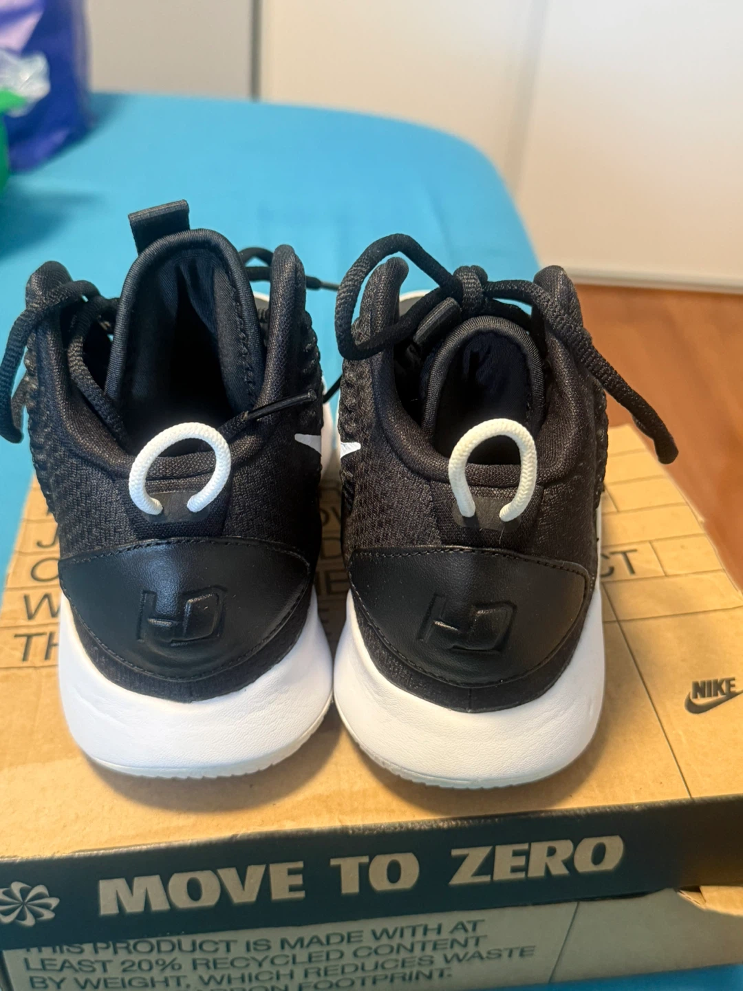 Nike HYPERDUNK  Shoes Black Size 4 - photo 3