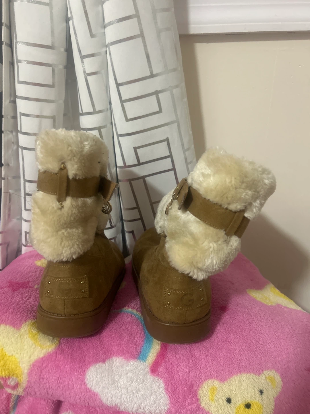 GUESS Women's Brown Suede Fur Lined Boots Size 9 - photo 4
