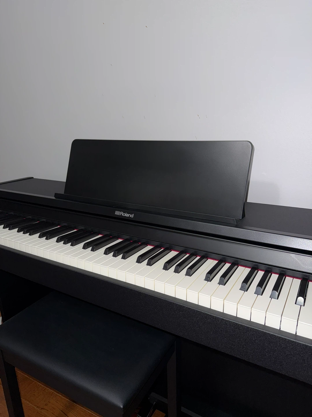 Roland RP-107 Digital Piano w/ Matching Bench
