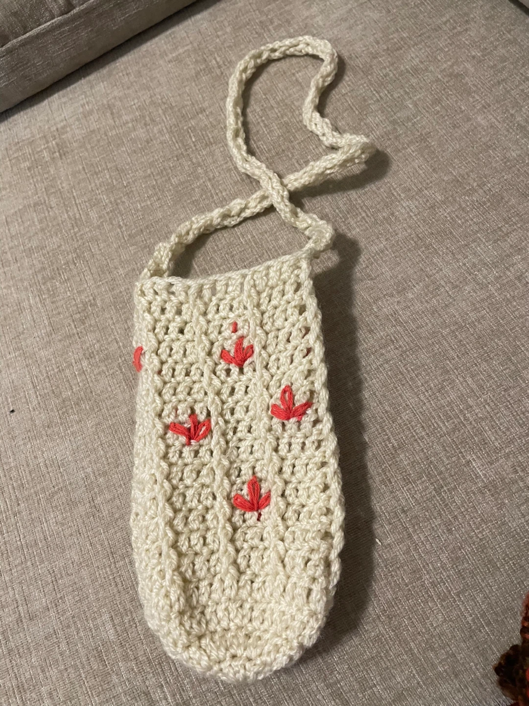 Hand-Crocheted Cream Bottle Holder with Red Leaf Accents - photo 2