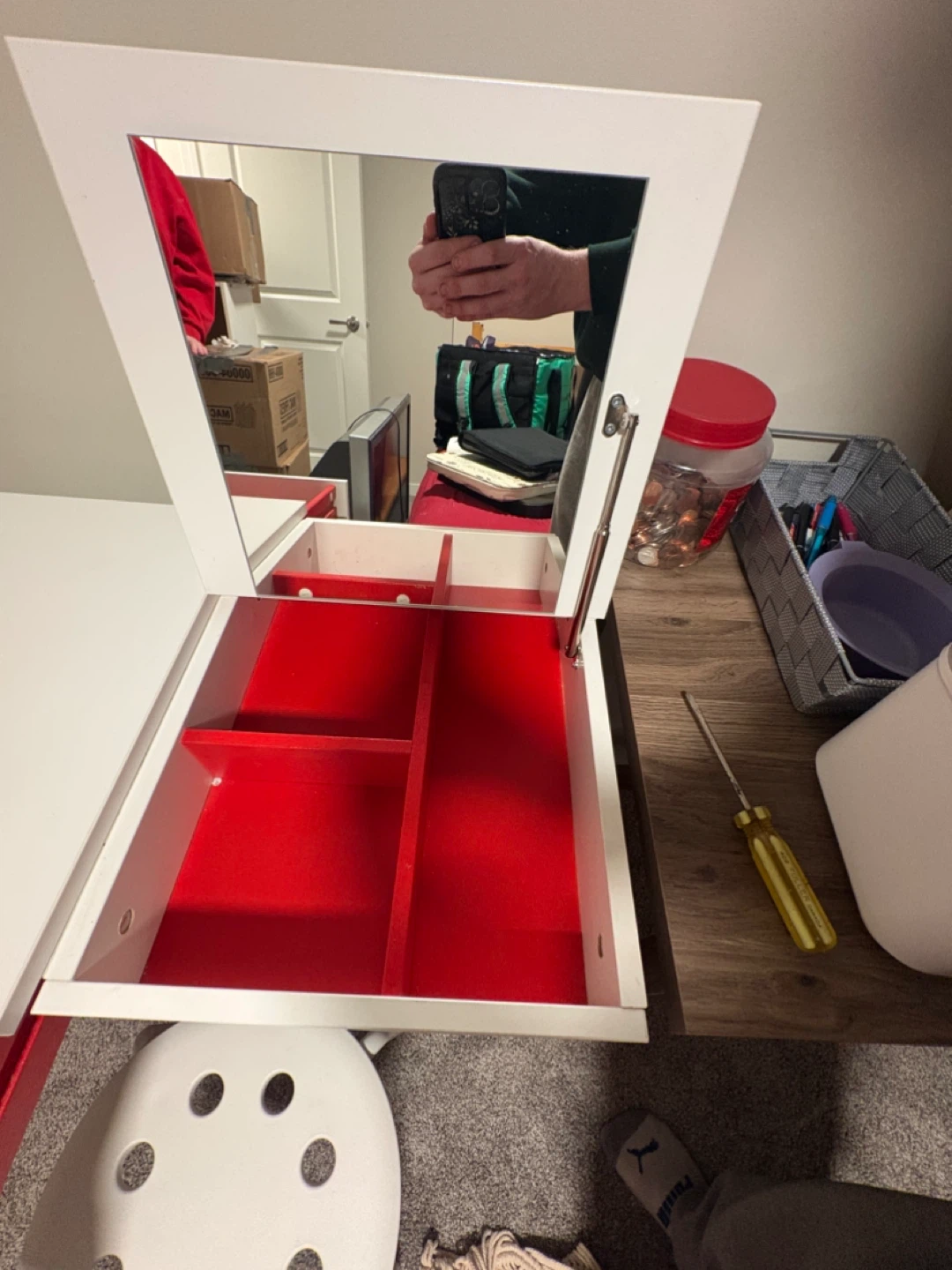 White Vanity Desk with Mirror and stool - photo 4