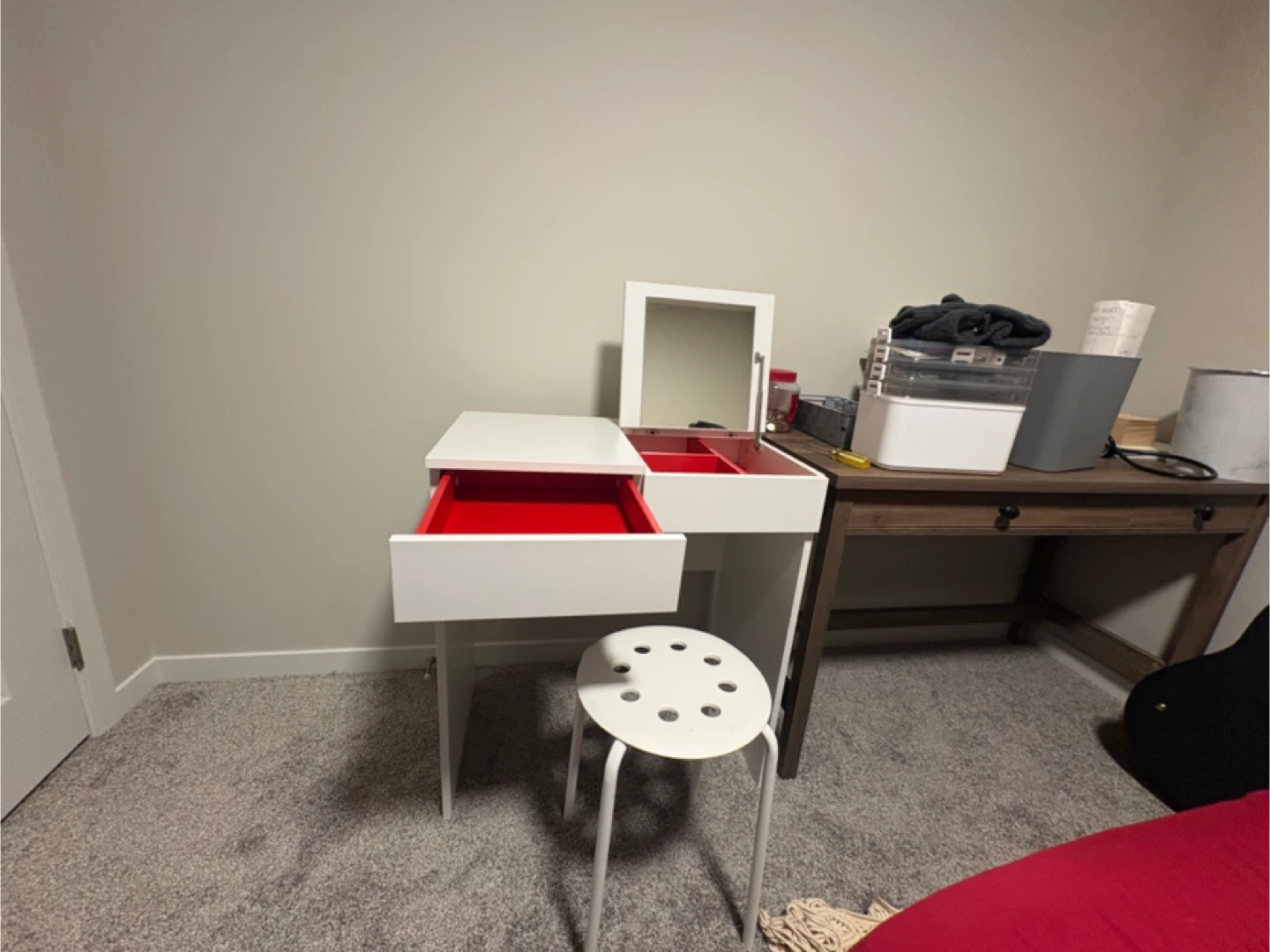 White Vanity Desk with Mirror and stool