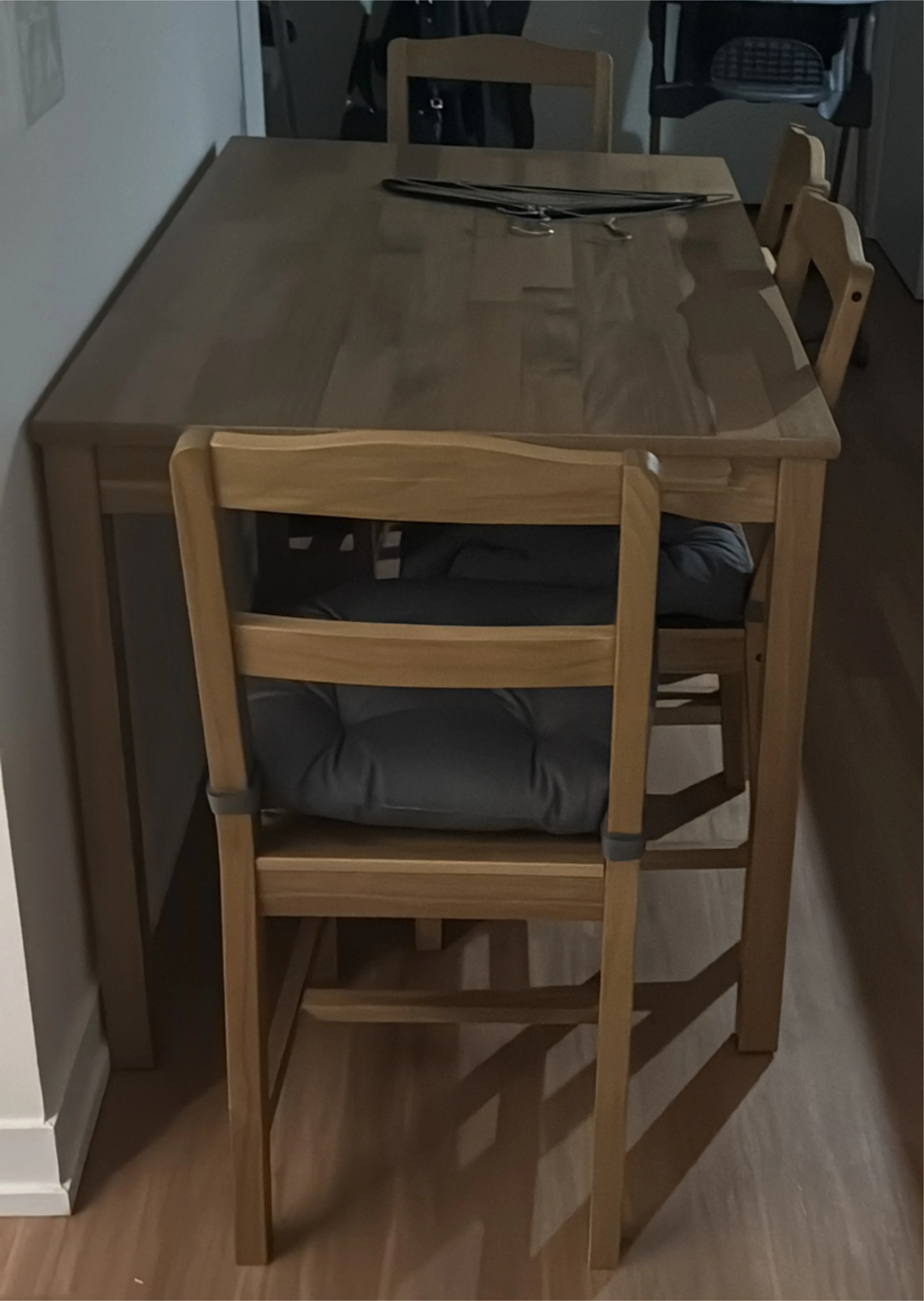 Wooden Dining Table Set with 4 Chairs