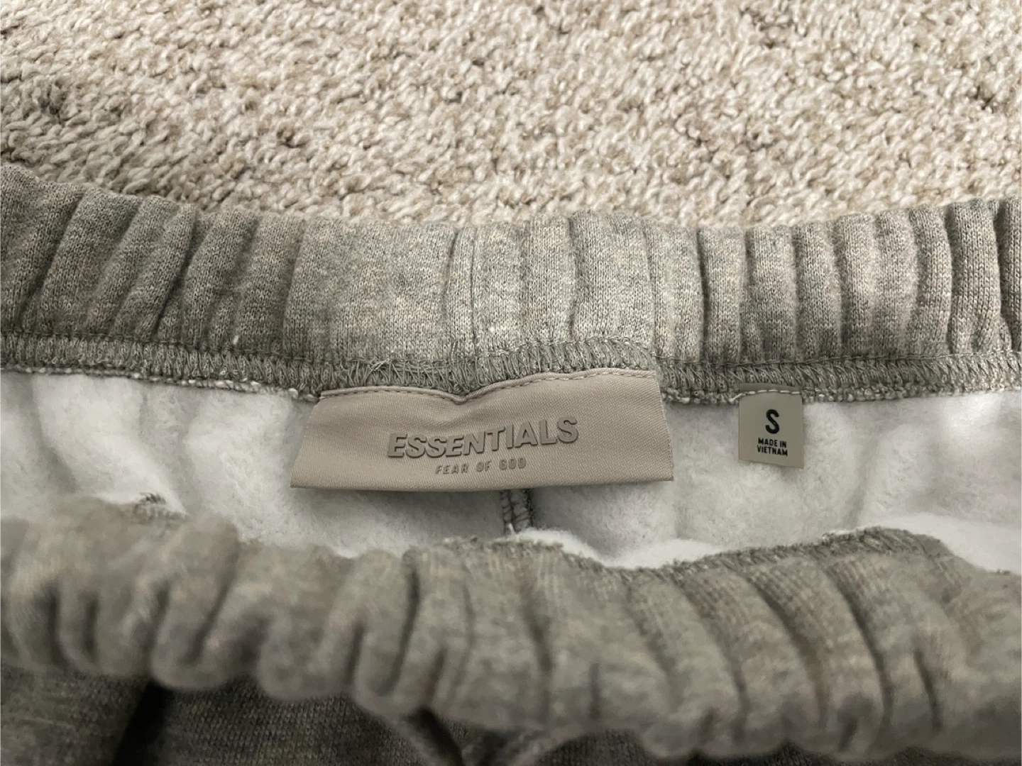 essentials fear of god shorts - photo 2