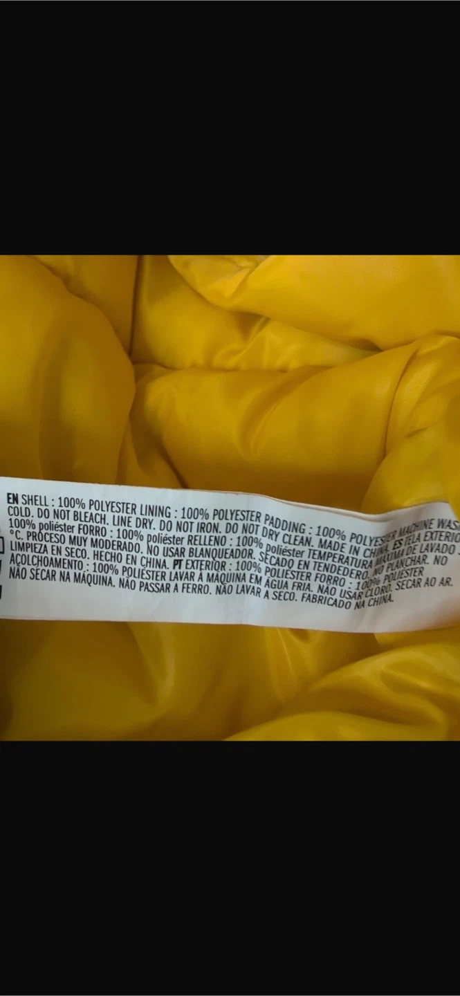 Men’s Forever 21 Yellow Puffer Jacket – Size Medium – EUC - photo 4
