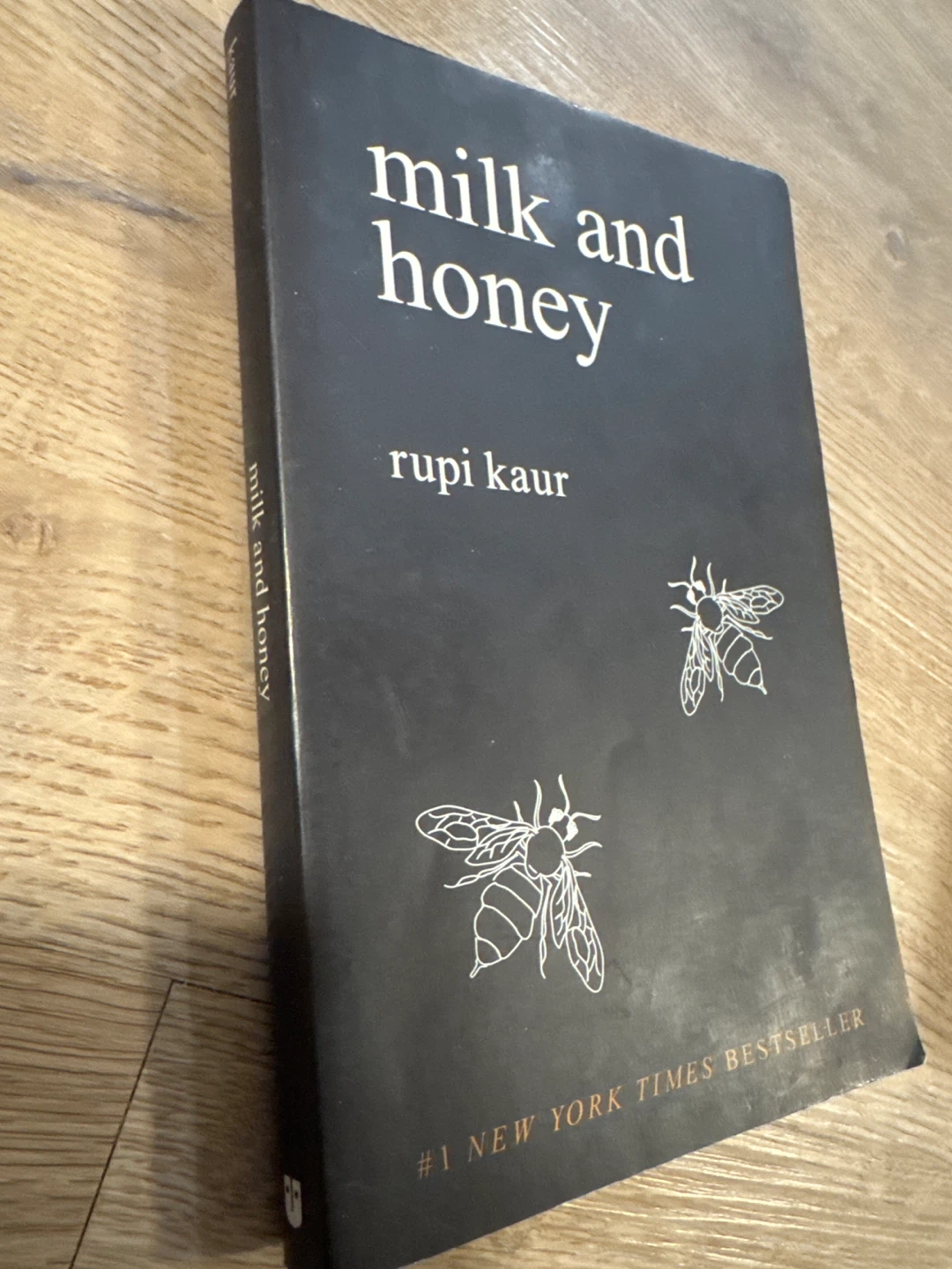 milk and honey by Rupi Kaur - photo 2