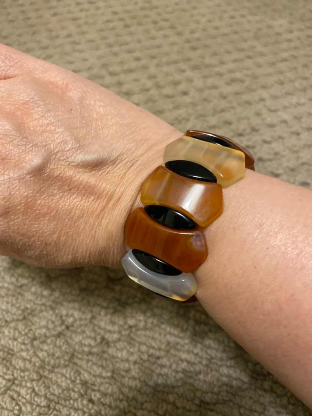 Beaded Stretch Bracelet - Brown & White - photo 4