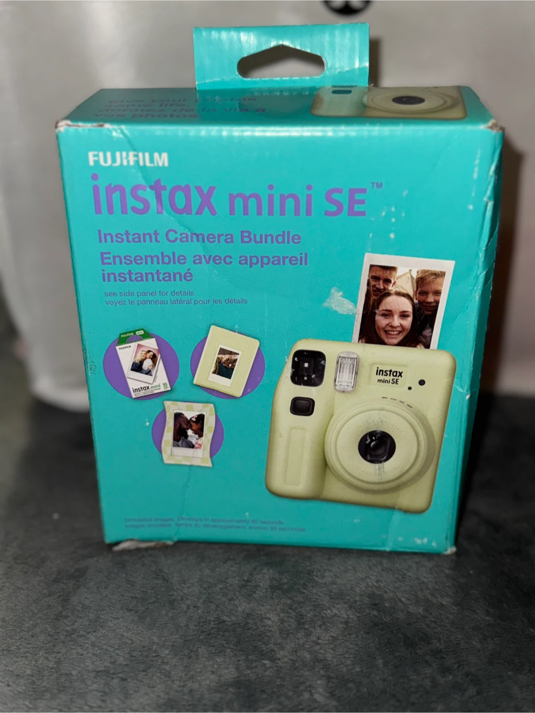 Fujifilm Instax Mini SE Instant Camera Bundle