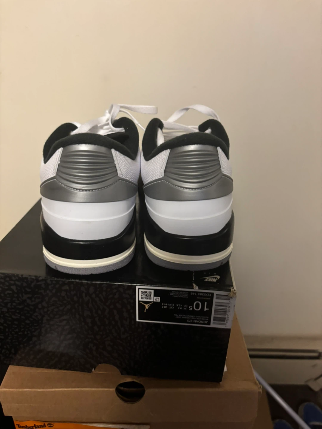 Nike Air Jordan 2 Retro Low White Grey Men's Size 10.5 - photo 3