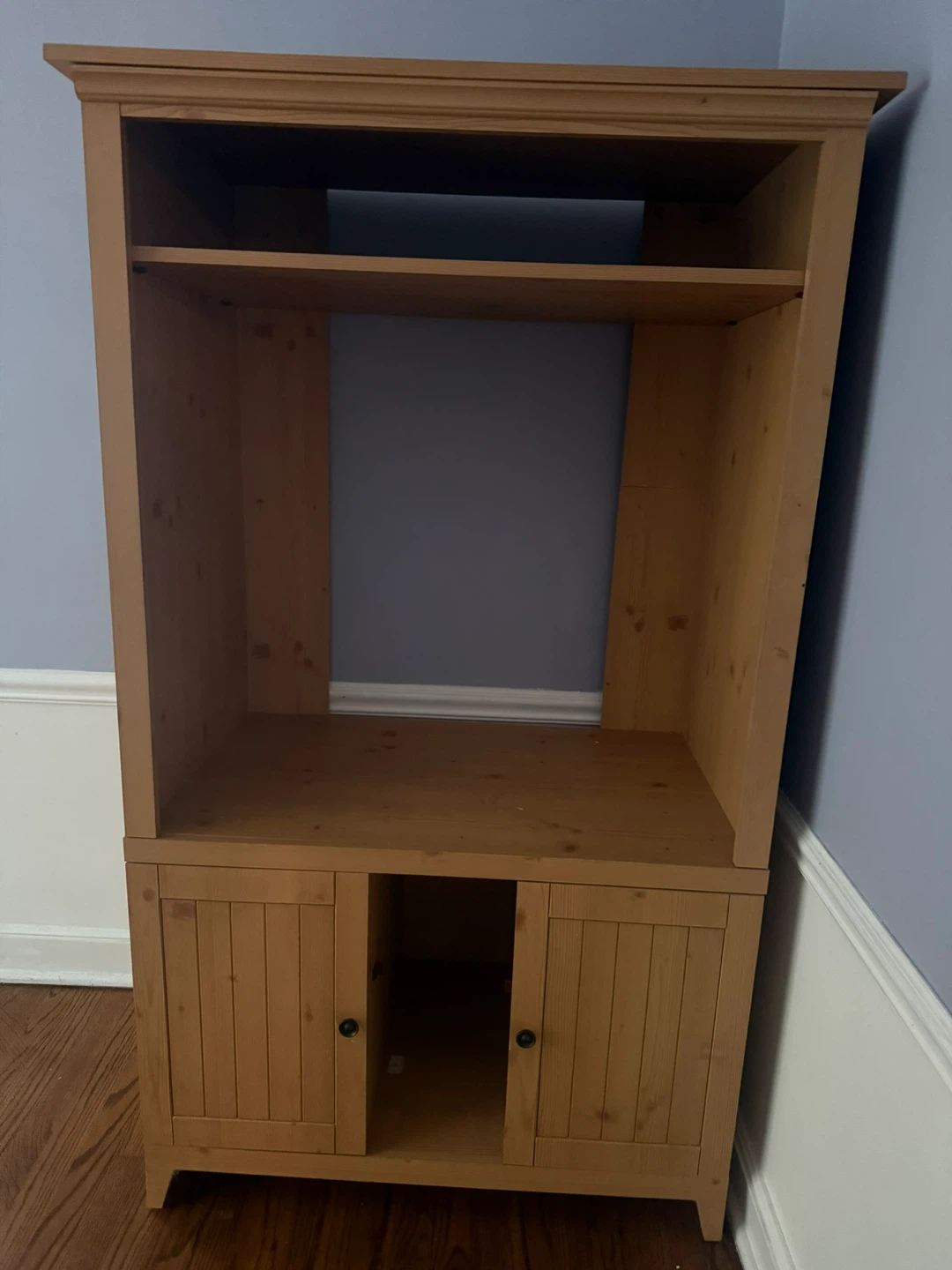 Wood Entertainment Shelf Unit - photo 2
