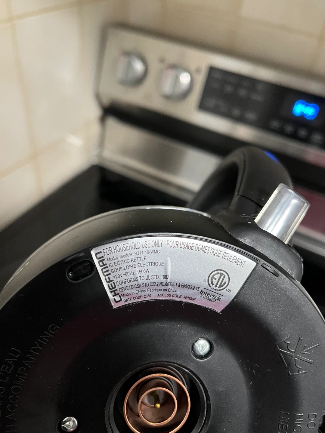 Chefman, Rapid-Boil 1L Kettle with Removable Tea Infuser - photo 2