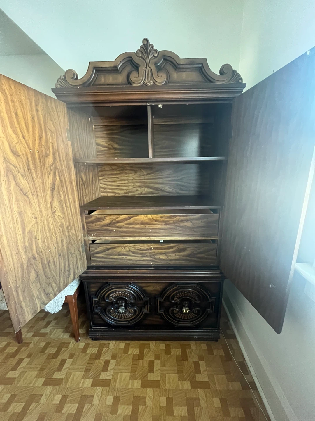 Vintage Wooden Bedroom Set - photo 4