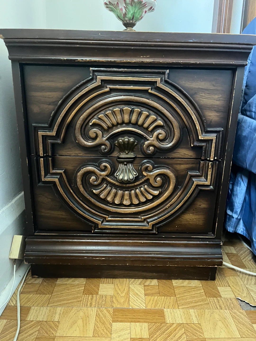 Vintage Wooden Bedroom Set - photo 5