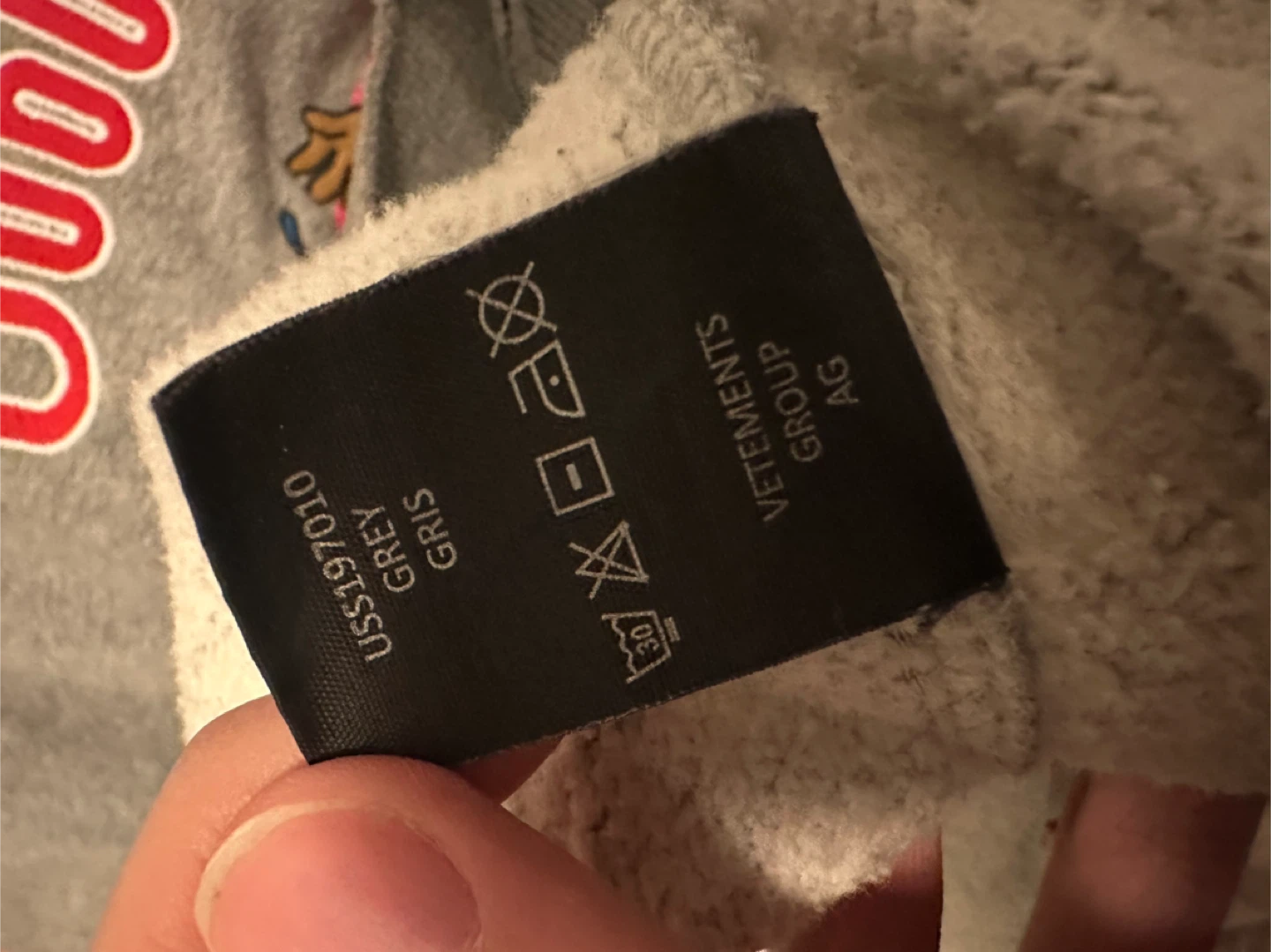 Vetements Hoodie SS19 - photo 4