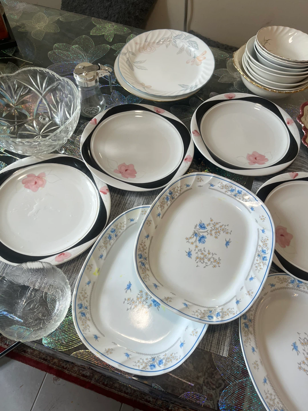 Mixed Dinnerware Set with Serving Platters and Glasses - photo 3