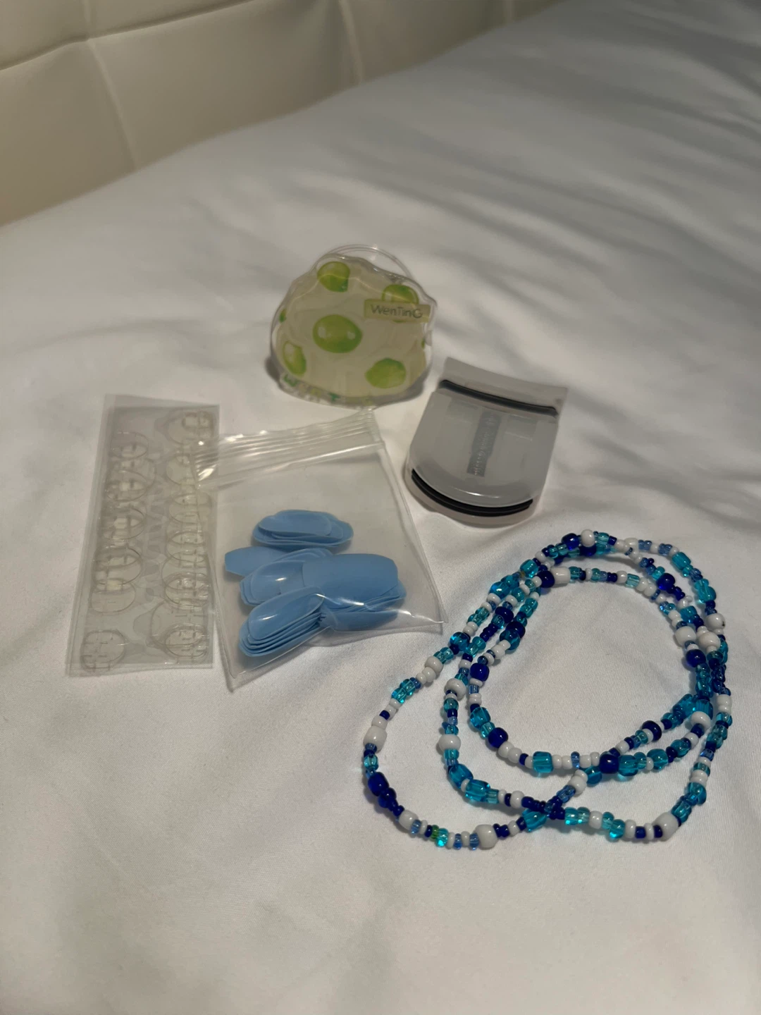 Misc. Base makeup & Cute Accessories - photo 3