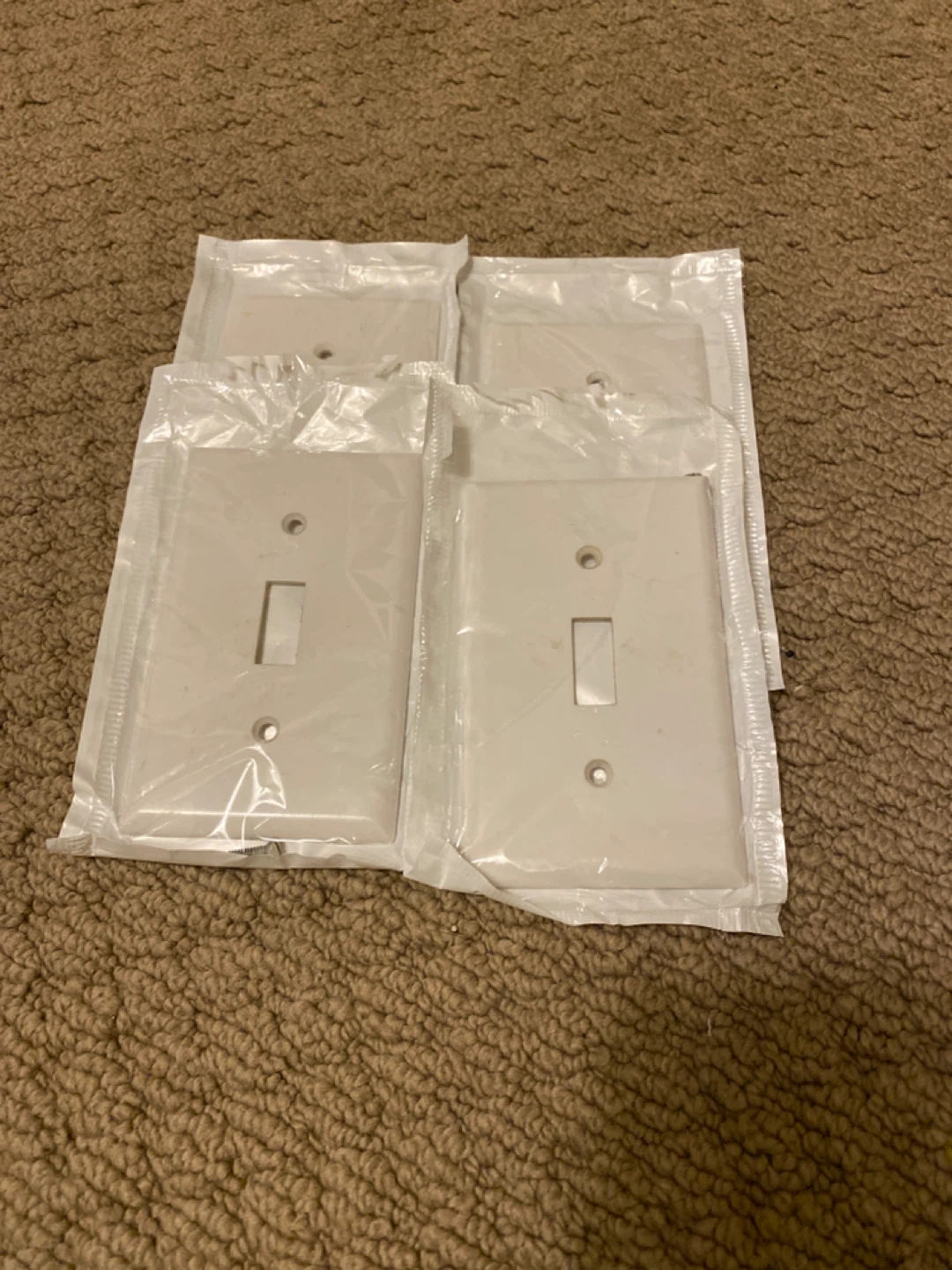 Pack of 4 White Standard Duplex Wall Plates