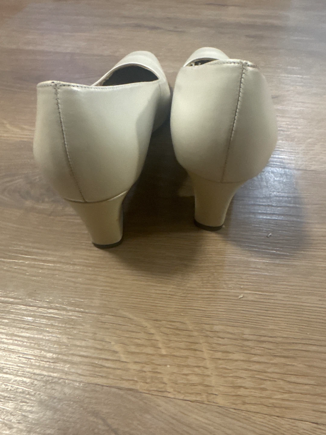 Naturalizer Women's Cream Ivory Pump Heels - photo 2