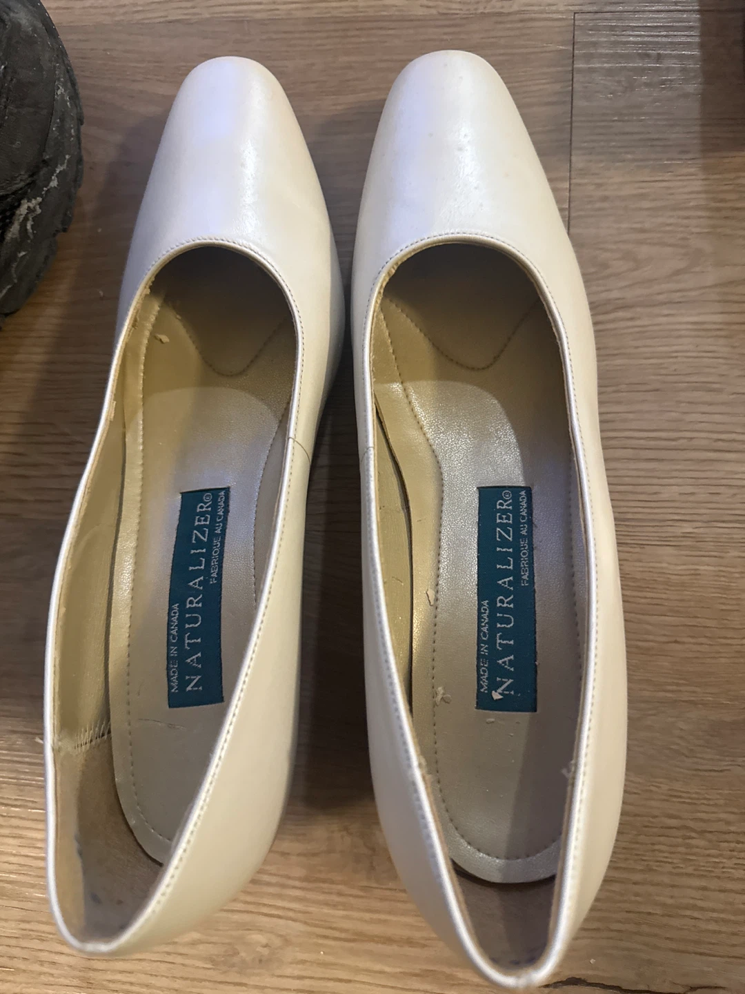 Naturalizer Women's Cream Ivory Pump Heels