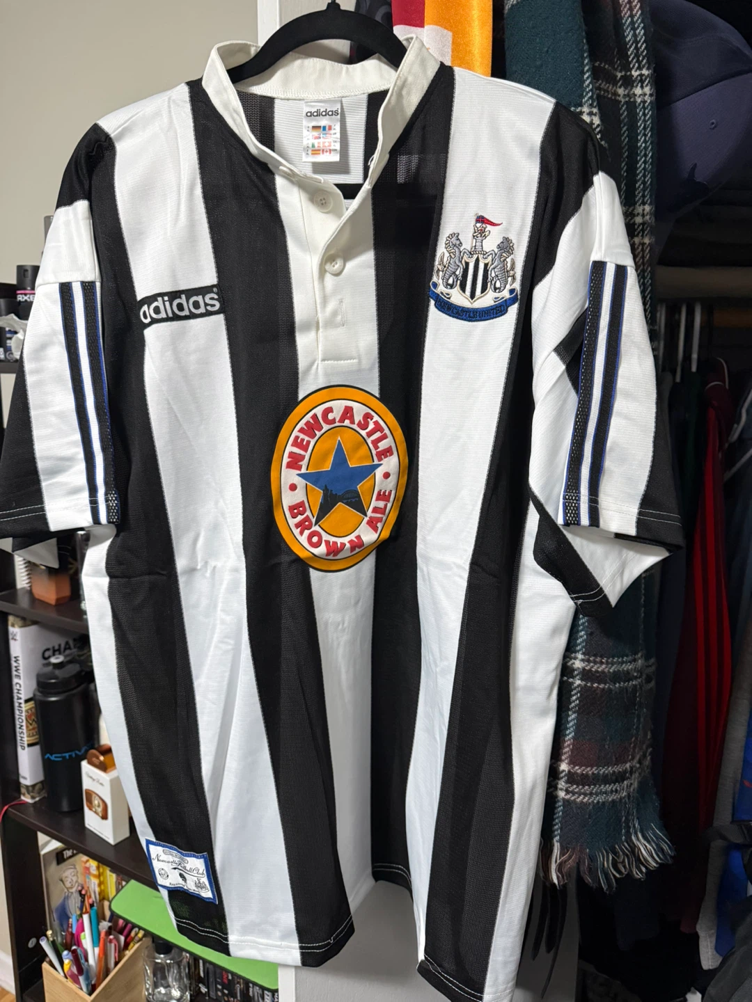 Newcastle United Adidas Retro Football Jersey Large