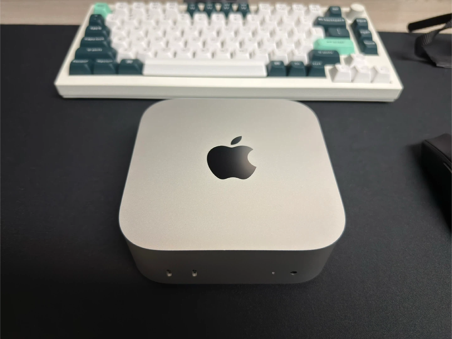 M4 Mac Mini Base Model - photo 5