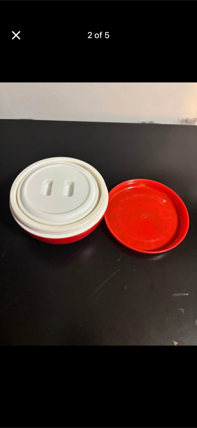 Insulated Food Container with Strawberry Design - photo 2