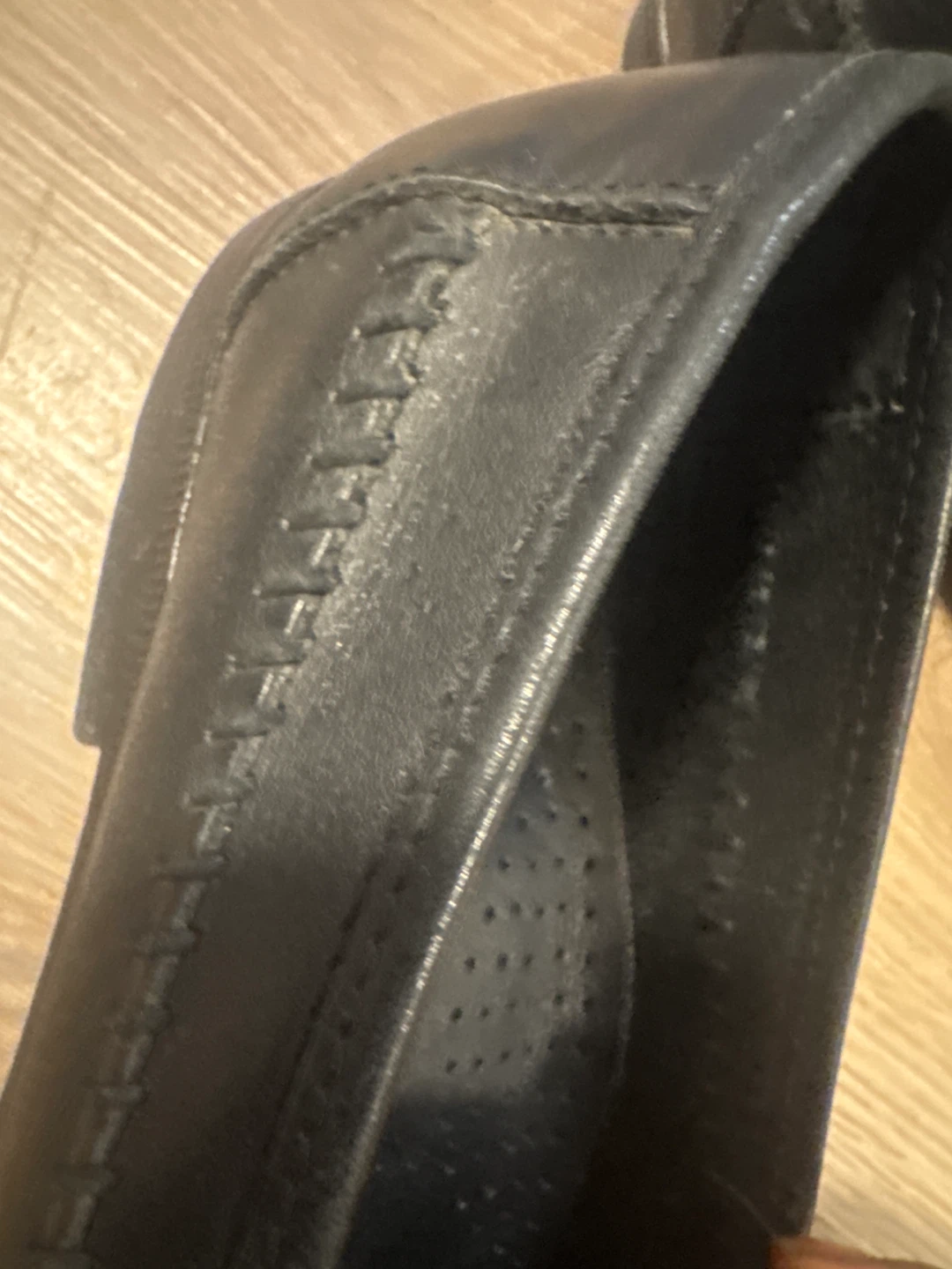 Earth Shoes Black Genuine Leather Loafers with Tassels - photo 4