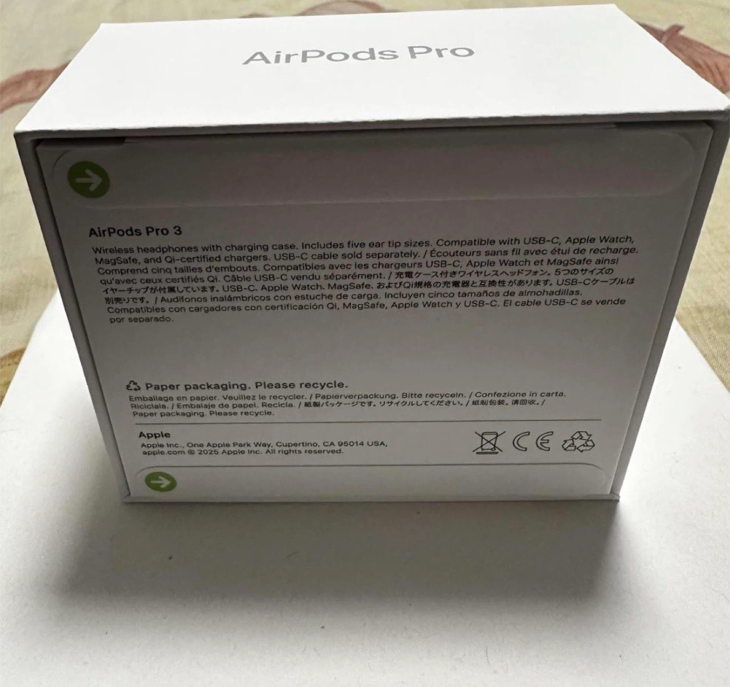 Apple AirPods Pro 3 - photo 2