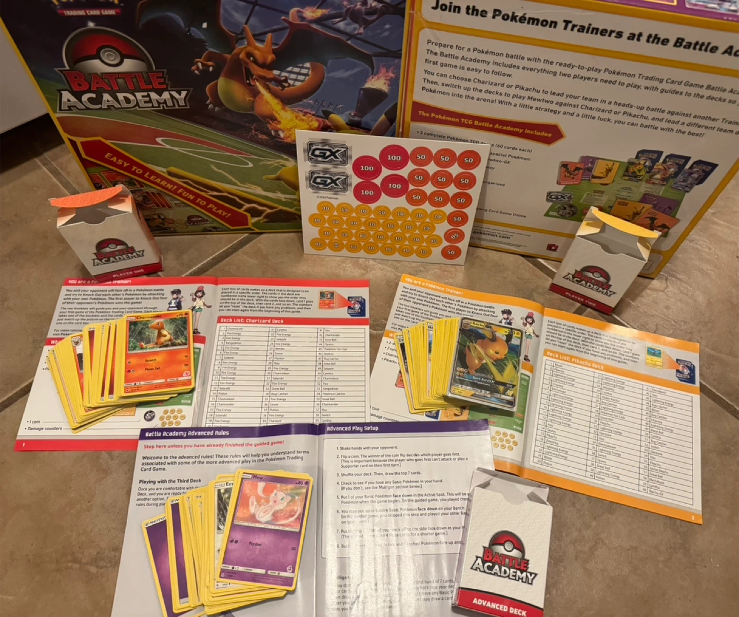 Pokémon Battle Academy Charizard vs Pikachu (Mewtwo) Board Game - photo 3