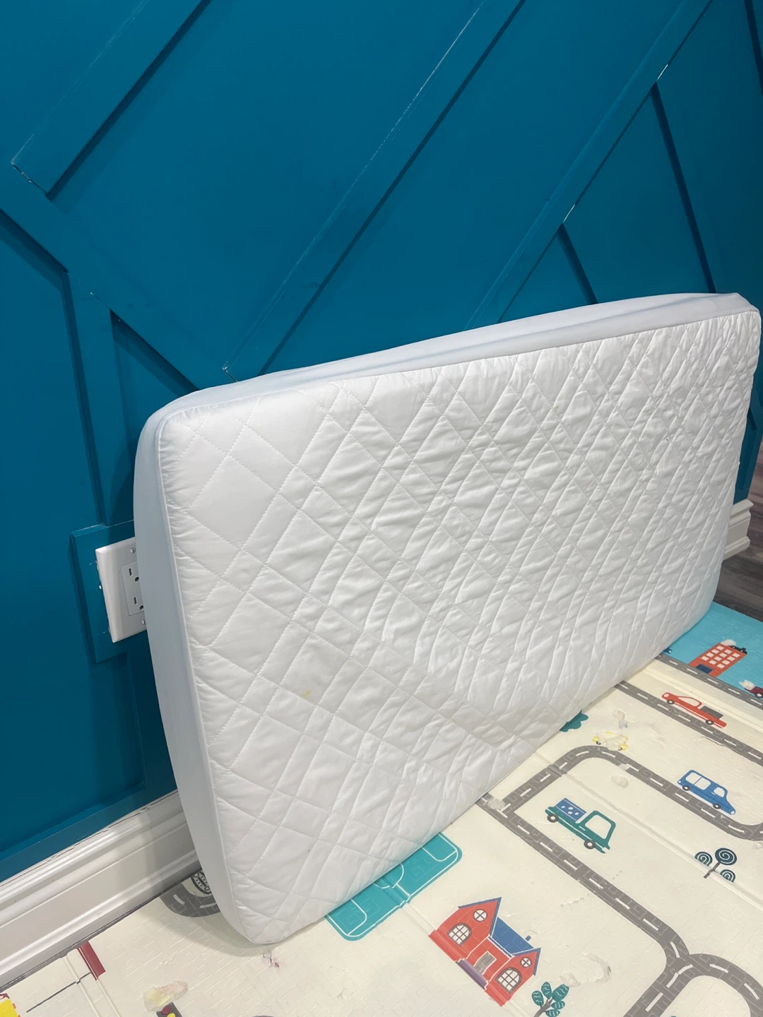 White Quilted Toddler Mattress - photo 2