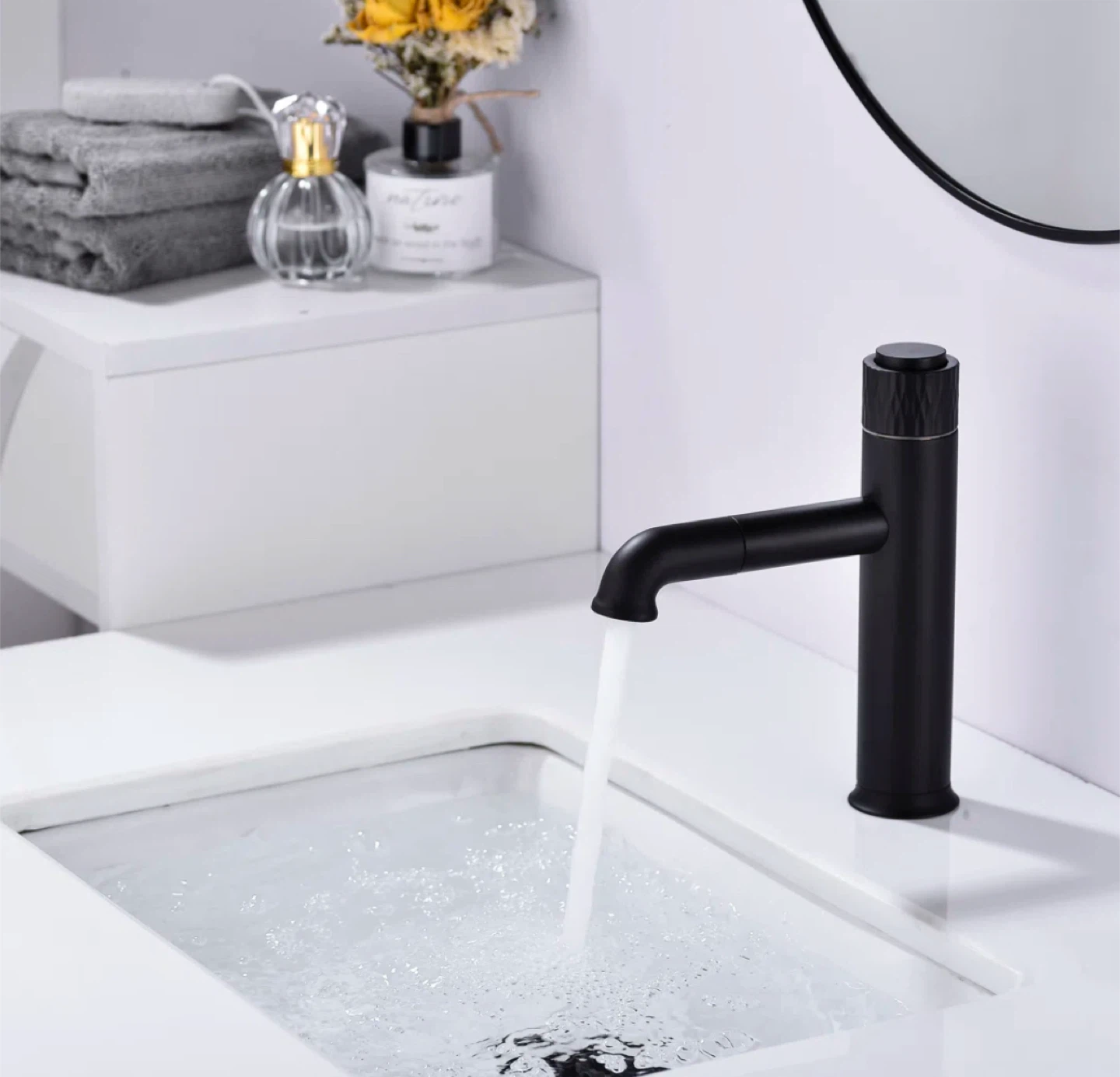 Black Basin Faucet with Pop-Up Drain Assembly
