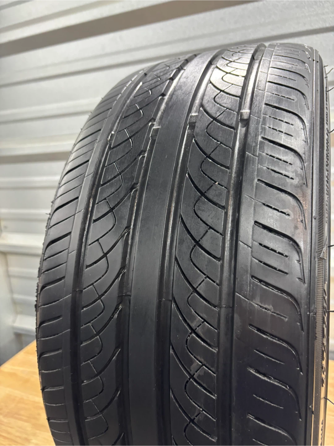 215/35R19 Antares all season tire - SINGLE TIRE (1 tire) - photo 2