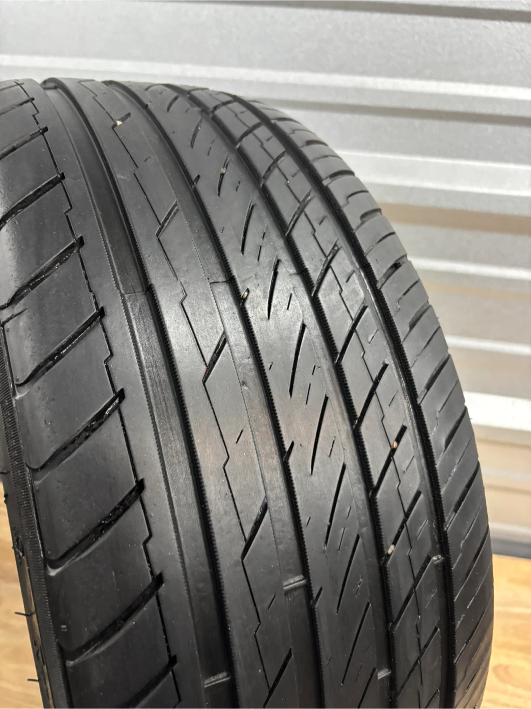 215/35R19 ovation summer tires - PAIR (2 tires) - photo 2