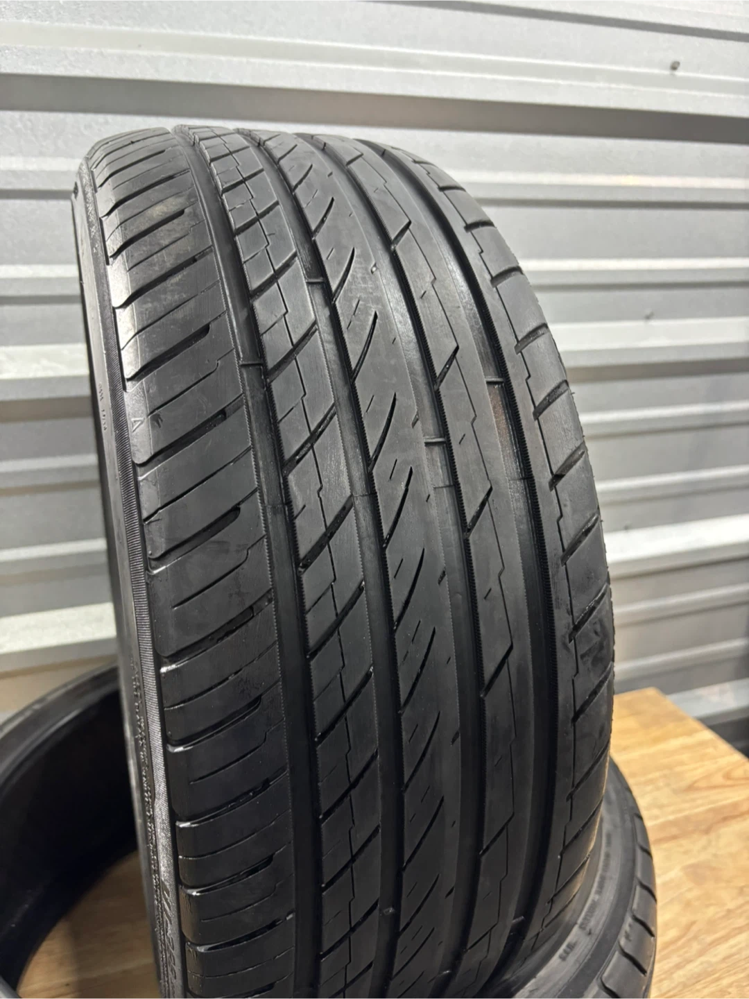 215/35R19 ovation summer tires - PAIR (2 tires) - photo 3