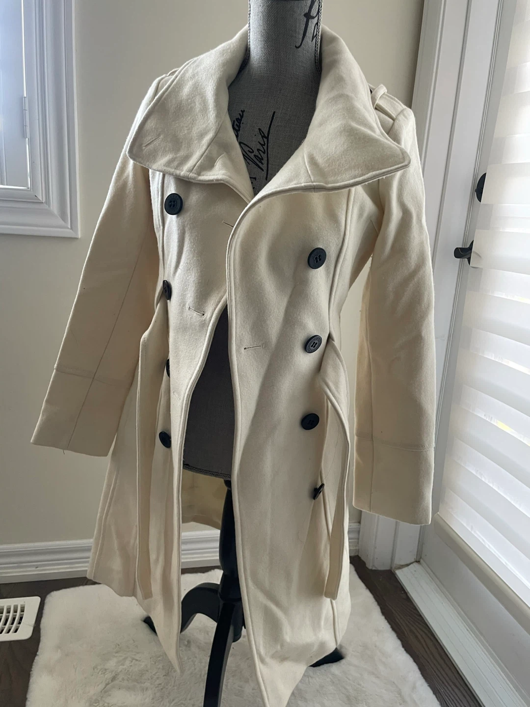Guess Cream Double-Breasted Trench Coat XS
