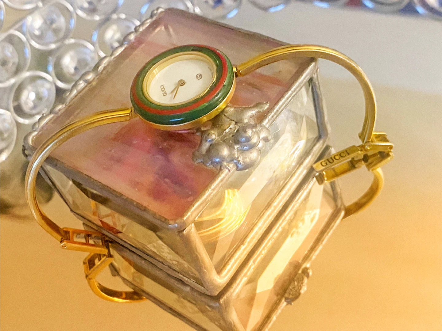 💫Vintage Gucci 1900 Bangle Watch with Interchangeable Bezels - photo 4