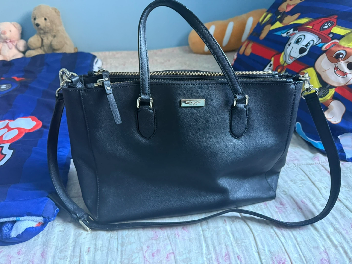 Kate Spade Black Leather Tote Bag price is Negotiable
