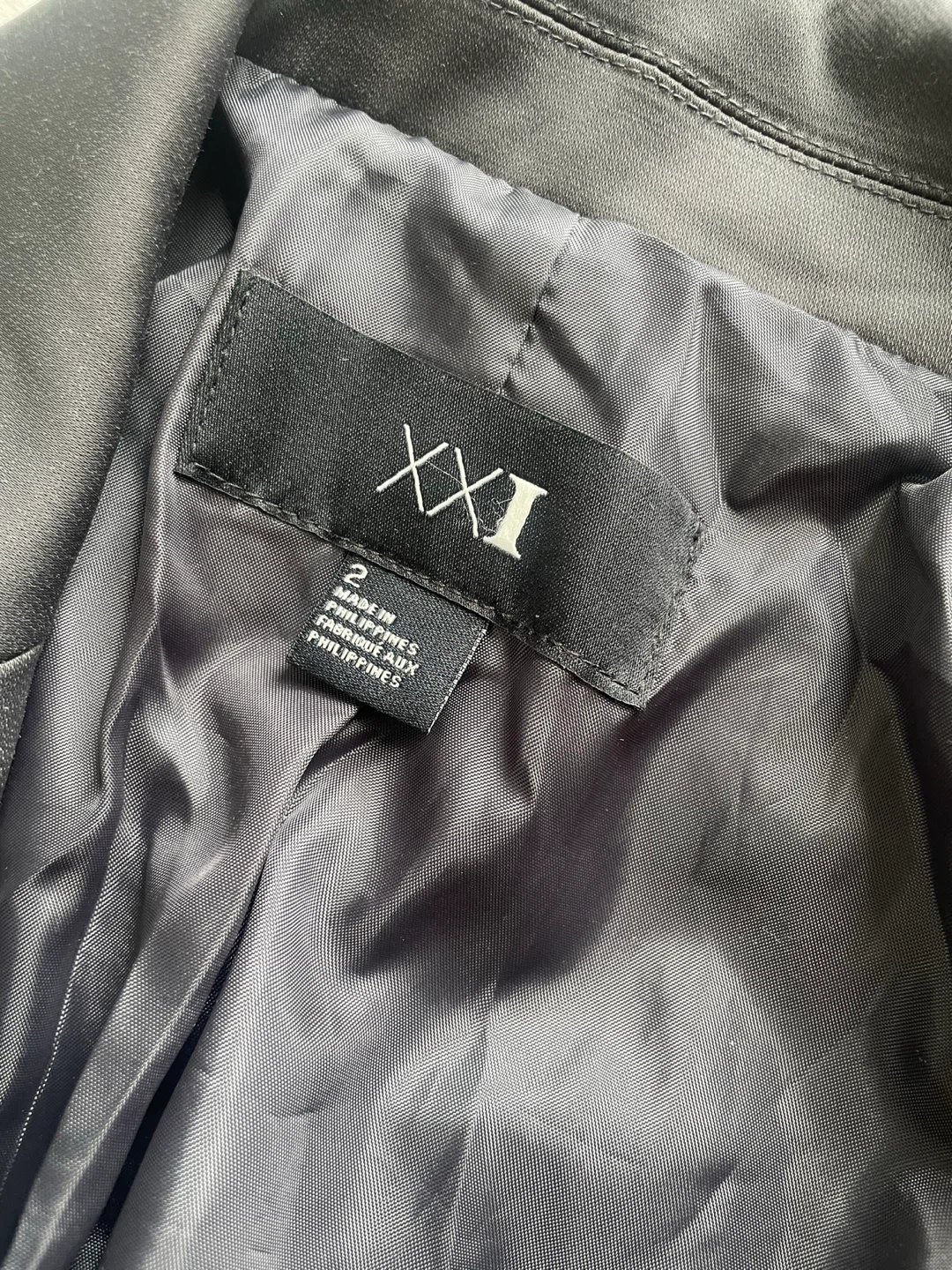 XXI Black Blazer Size 2 - photo 2