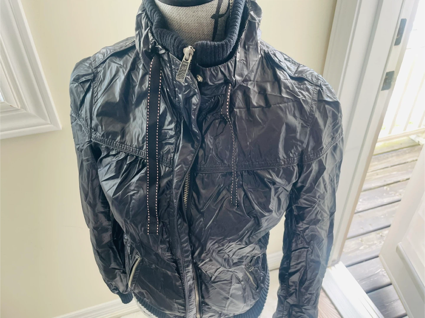 Bershka Black Nylon Jacket size S - photo 2