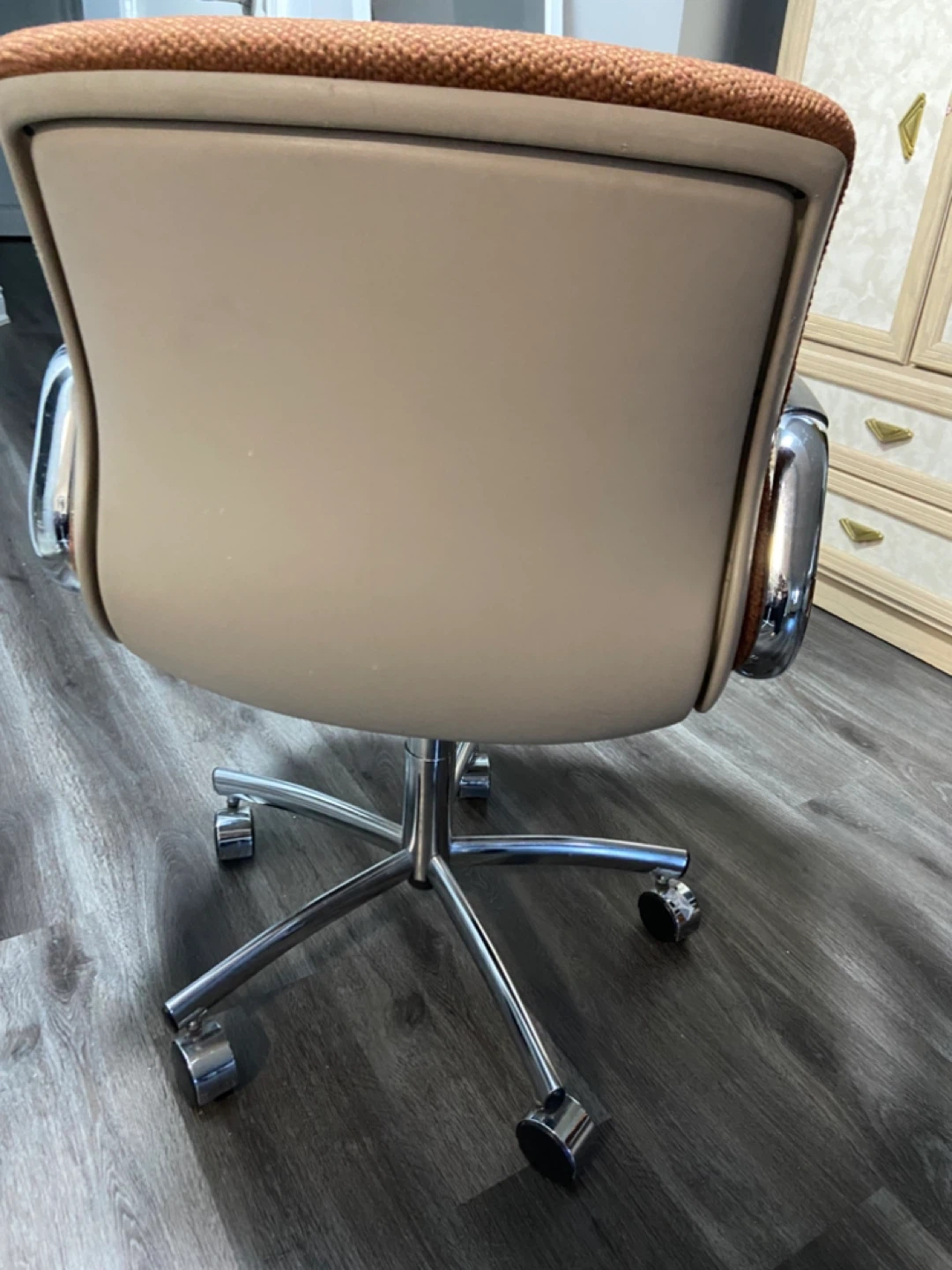 Chair office rolling