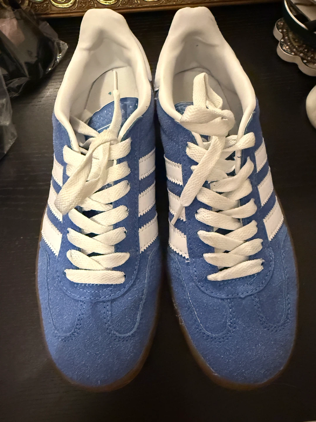 Adidas Gazelle women’s Shoes Blue Suede Size 7
