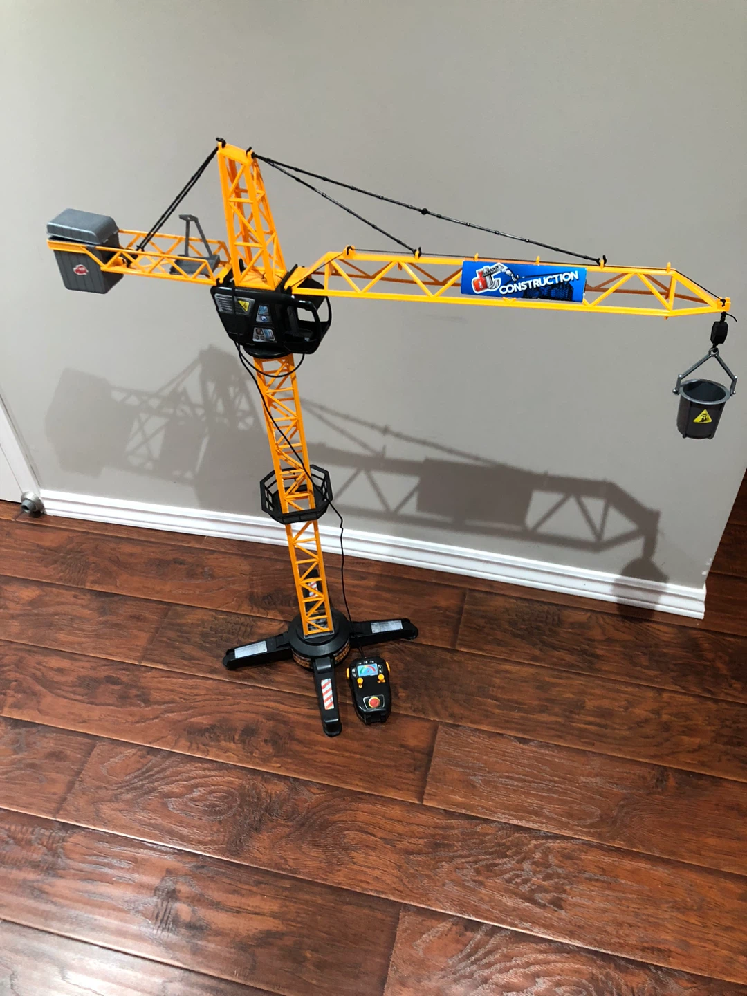 RC Crane Toy with Remote Control - photo 4