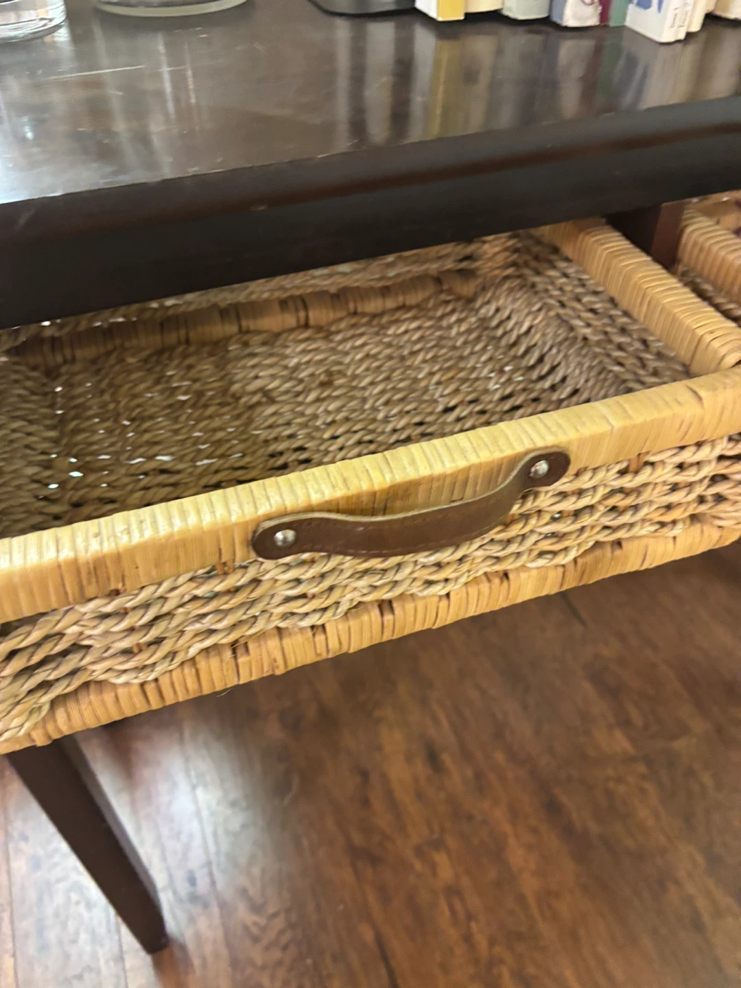 Dark Wood Console Table with Wicker Baskets - photo 3